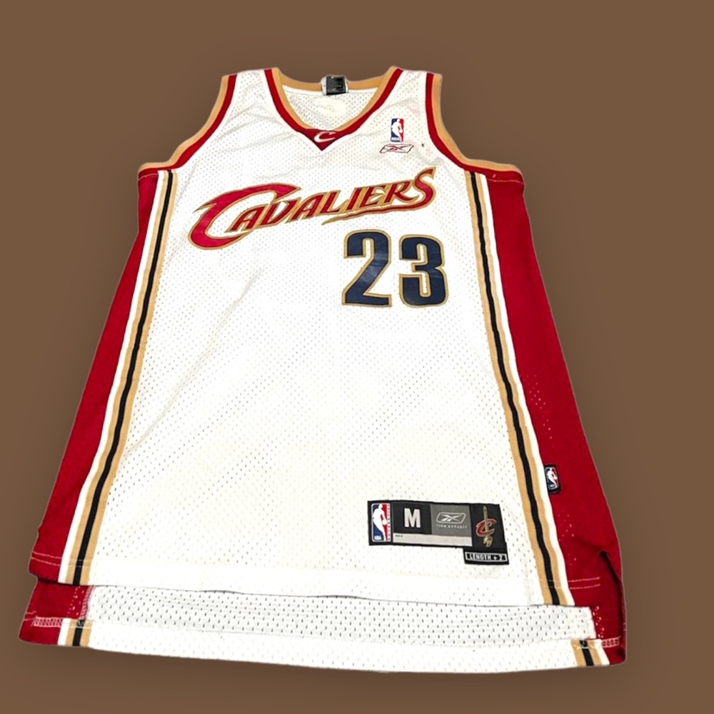 RARE LEBRON JAMES CAVS JERSEY